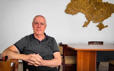 Мер Павлограда через суд збільшив пенсію втричі під час війни, а його дружина придбала маєток у Трускавці