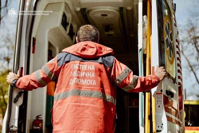 После удара по Днепру в больницах остаются 15 человек