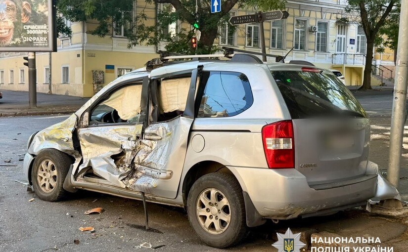 У Одесі водій Kia проїхав на червоне та спричинив ДТП із дев'ятьма постраждалими