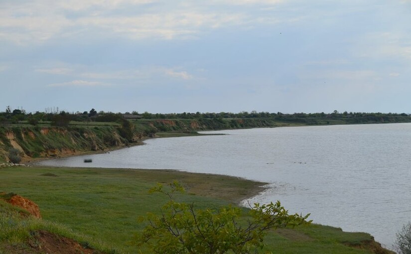 В Одесской области начали спасать озеро Китай — уровень воды упал ниже мертвого объема