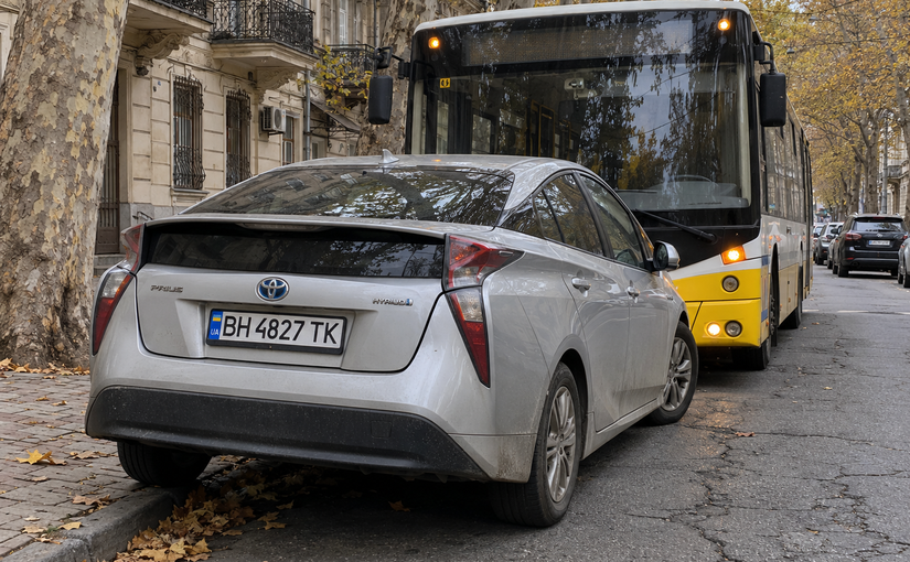В Одесі евакуюватимуть авто, які блокують рух трамваїв і тролейбусів