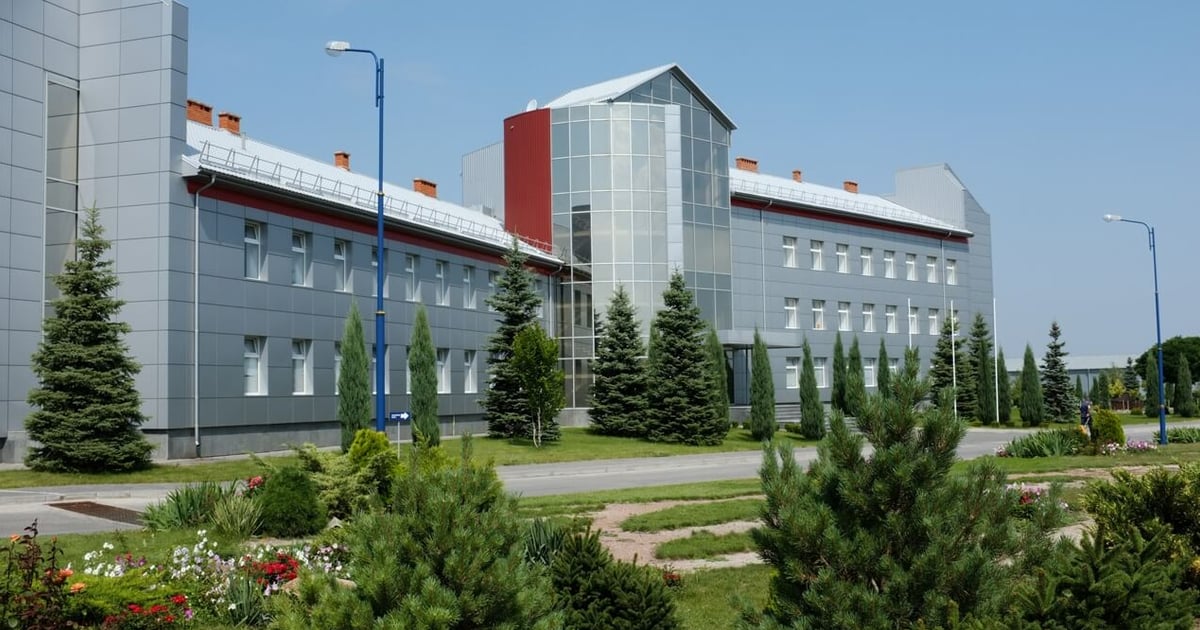 В Запорожье в результате атаки полностью уничтожили завод &laquo;Хортица&raquo; фото